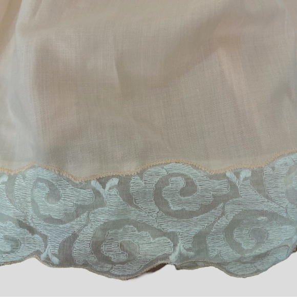 Vintage 60s Gay Gibson Pale Pink Lightweight Lace Trim Dress with Bows - Picture 4 of 7